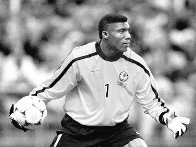 Senator Orji Uzor Kalu Mourns Football Legend Peter Rufai