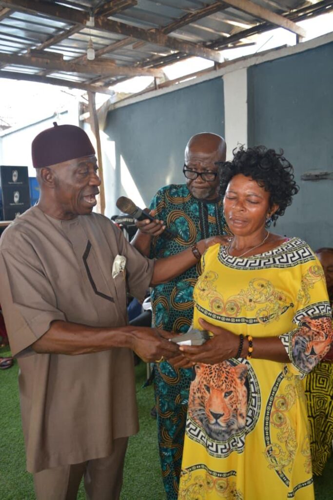 ₦200k Each! Chima Anyaso Lifts Over 100 Bende Women Traders in Major Empowerment Drive