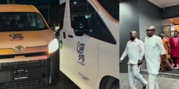 Igbo Billionaire Zenco Group Donates Brand New Buses to Tinubu’s City Boy Movement